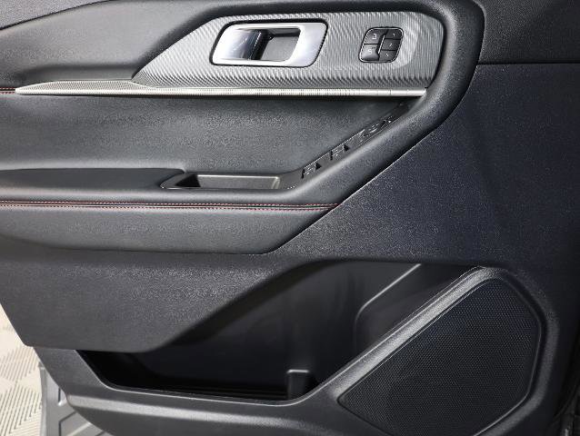 Certified 2025 Ford Explorer ST-Line w/ Premium Package AWD/4WD image 29