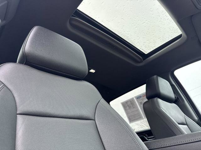 Used 2022 Chevrolet Silverado 1500 LTZ w/ Technology Package image 15