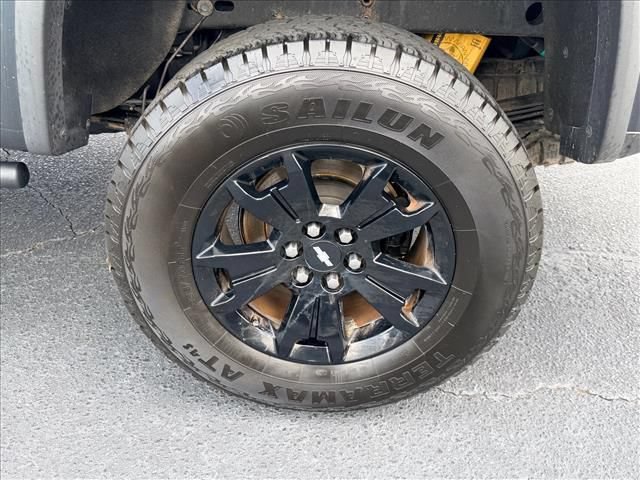 Used 2018 Chevrolet Colorado ZR2 w/ ZR2 Dusk Special Edition AWD/4WD image 14