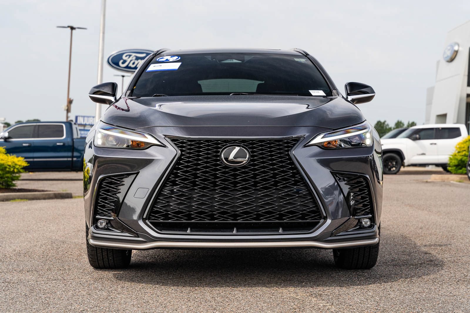 Used 2024 Lexus NX 350 F Sport AWD/4WD image 2