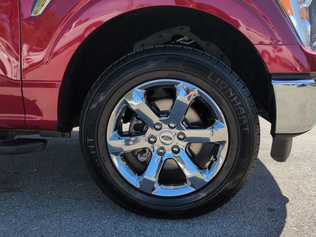 Certified 2022 Ford F150 XLT w/ Equipment Group 302A High image 11