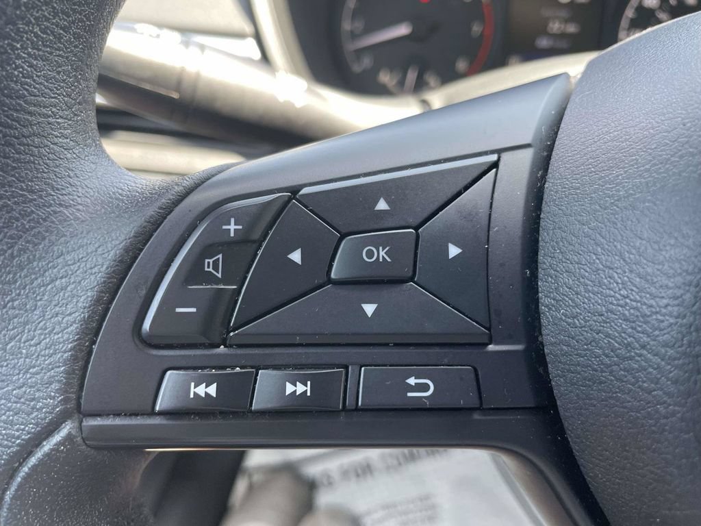 Used 2025 Nissan Altima 2.5 S FWD image 25