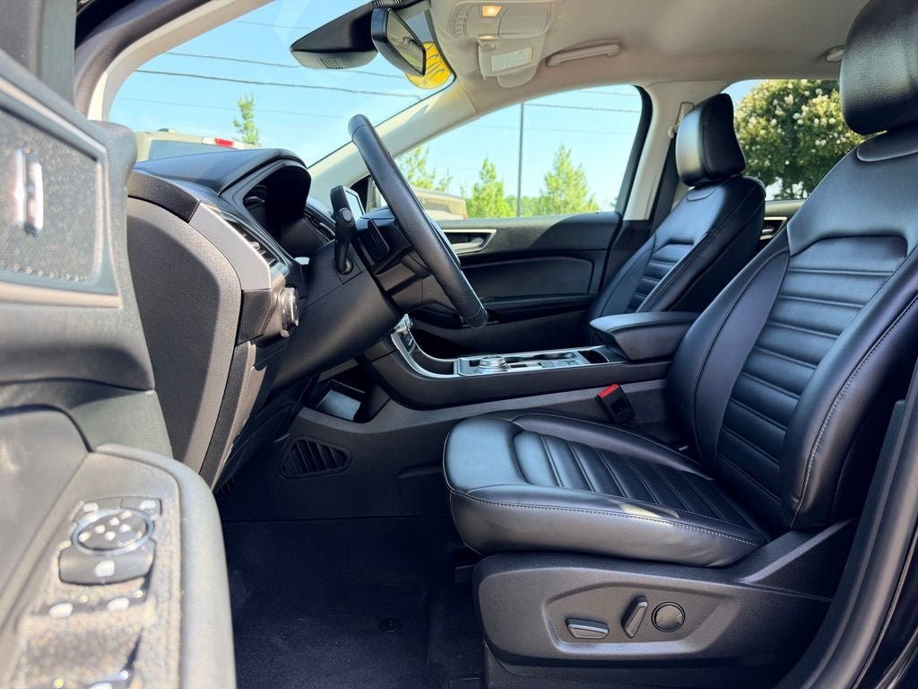 Certified 2024 Ford Edge SEL w/ Convenience Package AWD/4WD image 24