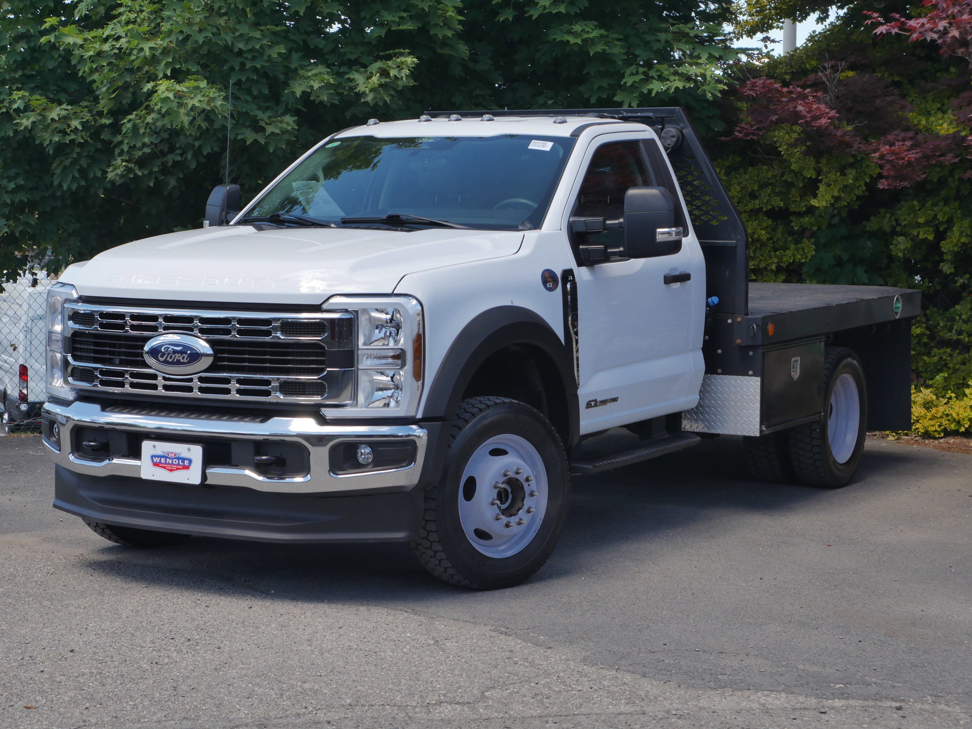 Certified 2024 Ford F550 4x4 Regular Cab Super Duty image 2