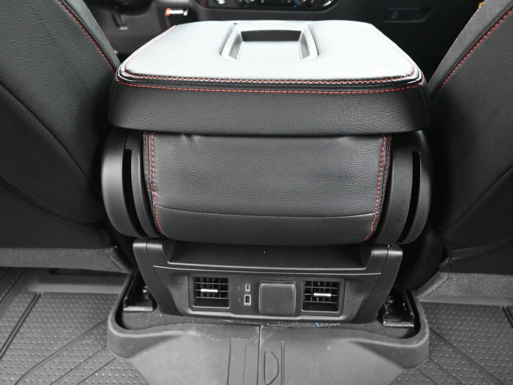 Used 2024 Chevrolet Silverado 1500 LT image 14