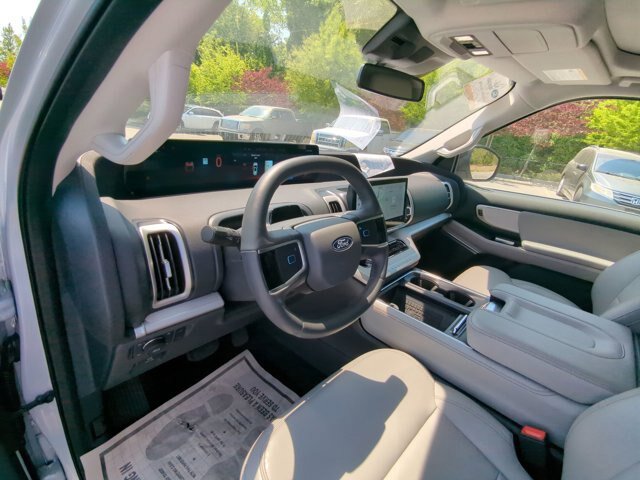Certified 2025 Ford Expedition Max Active AWD/4WD image 17