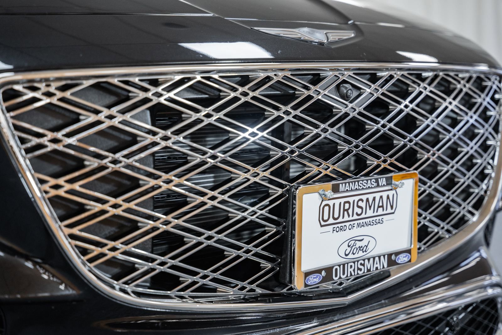 Used 2025 Genesis GV80 2.5T Prestige image 13