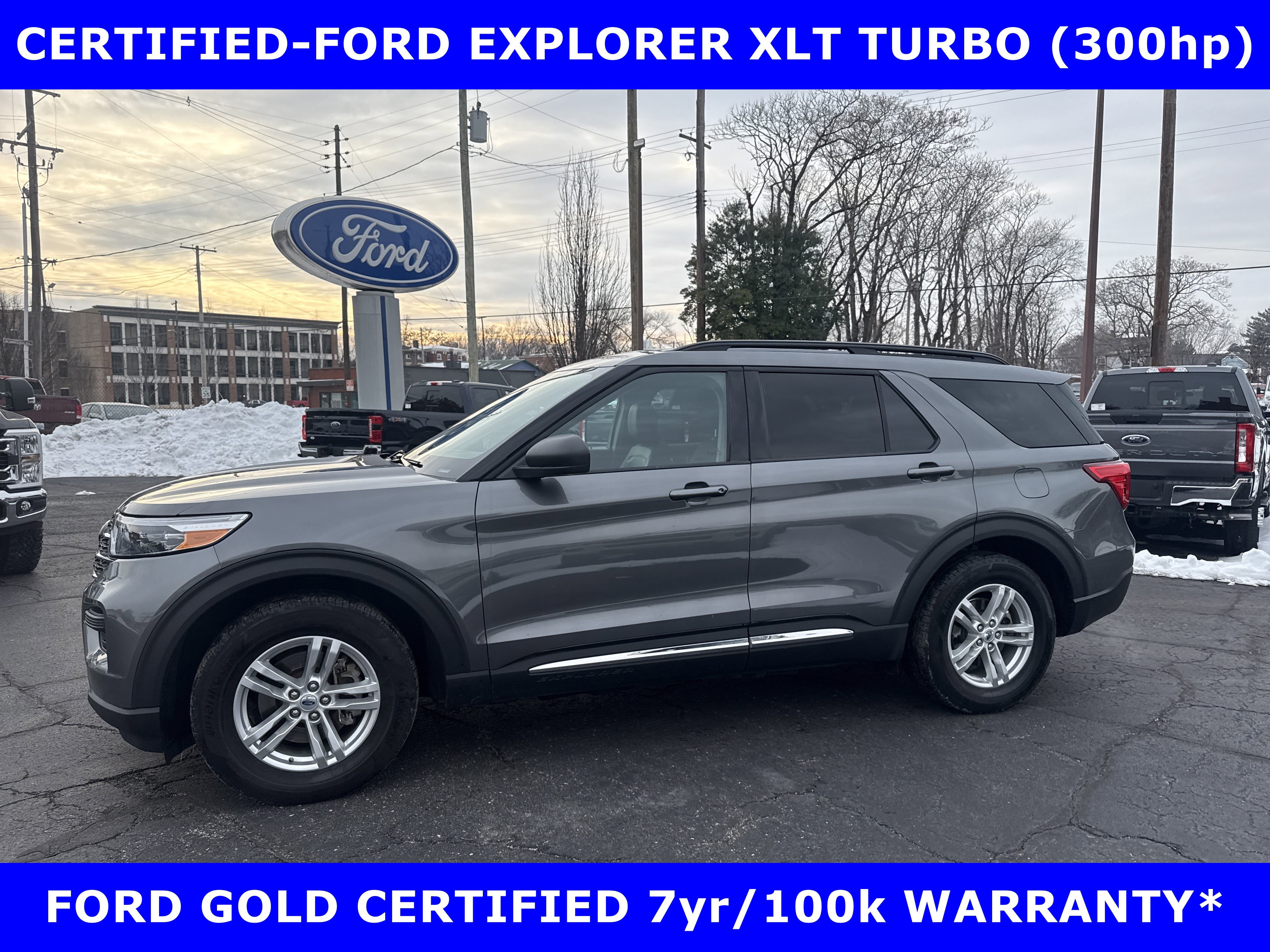 Certified 2023 Ford Explorer XLT image 1
