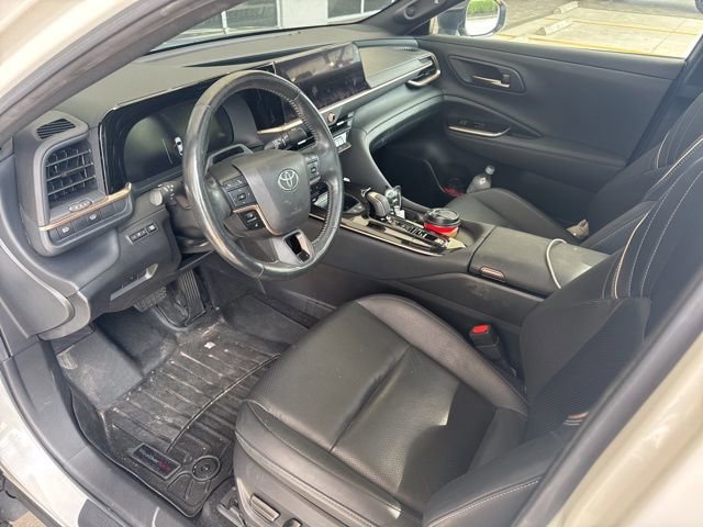 Used 2024 Toyota Crown Platinum image 6