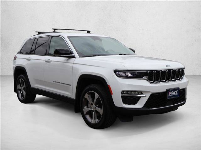 Used 2023 Jeep Grand Cherokee Limited AWD/4WD image 3