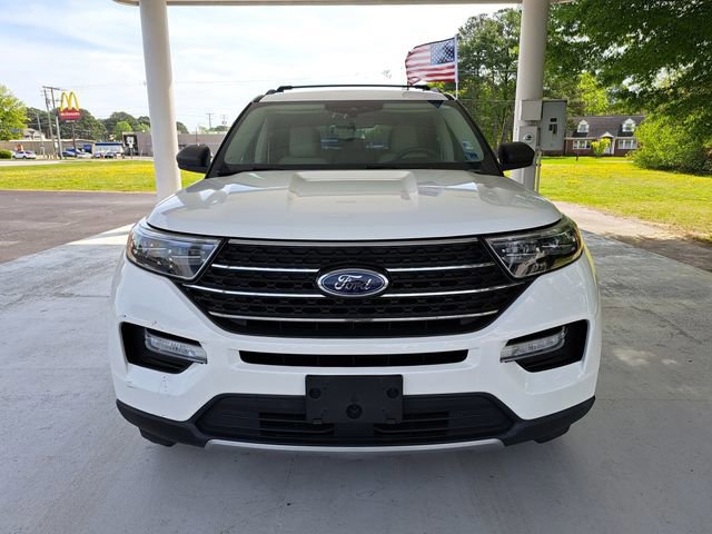 Certified 2020 Ford Explorer XLT w/ Equipment Group 202A image 6