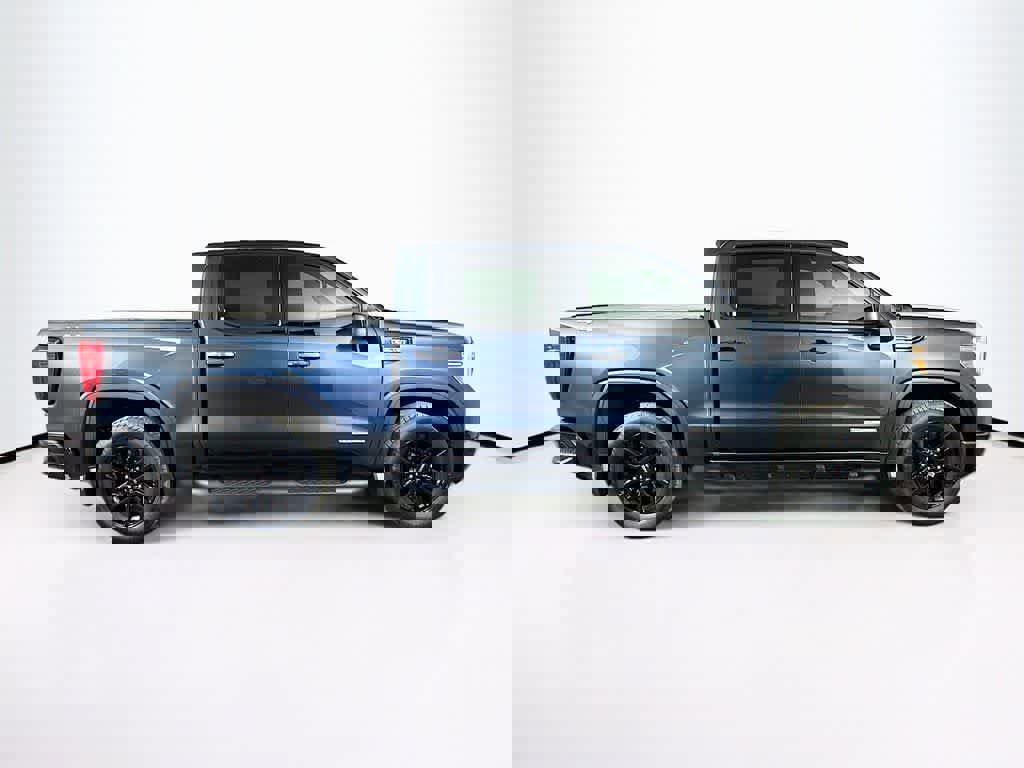 Used 2021 GMC Sierra 1500 Elevation w/ LPO, GMC Protection Package image 6