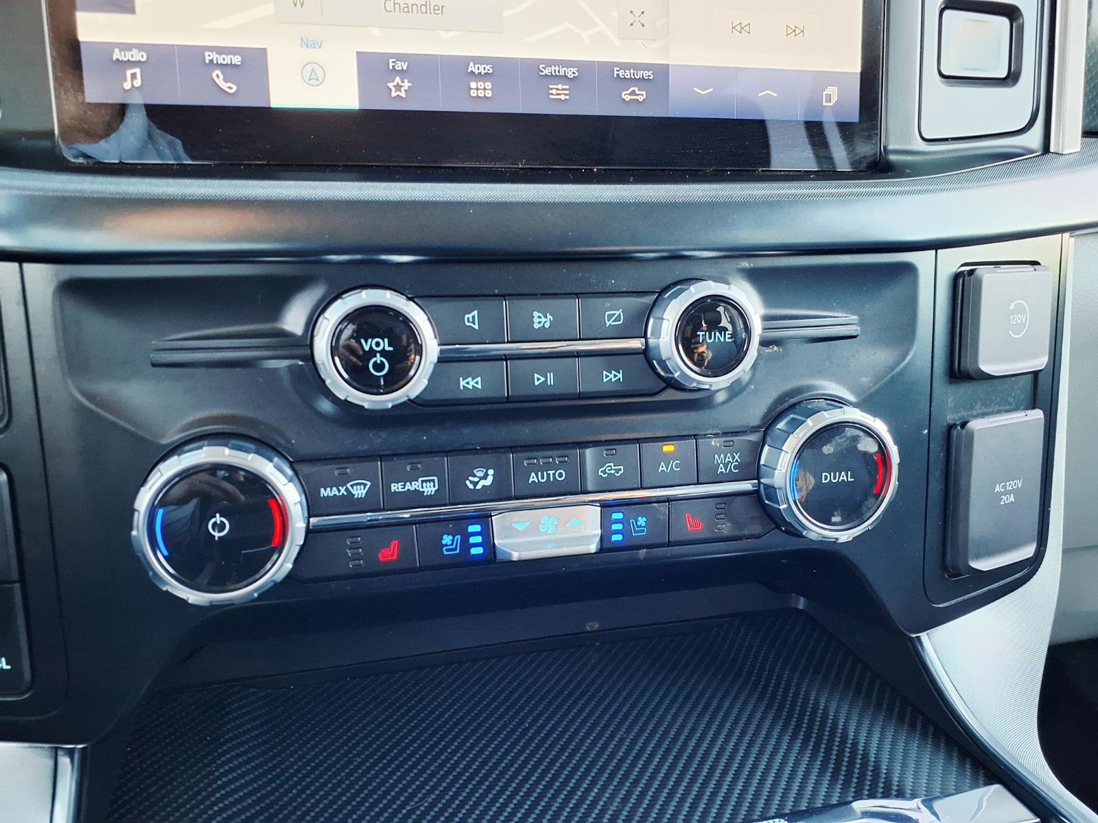 Certified 2023 Ford F150 Limited image 25