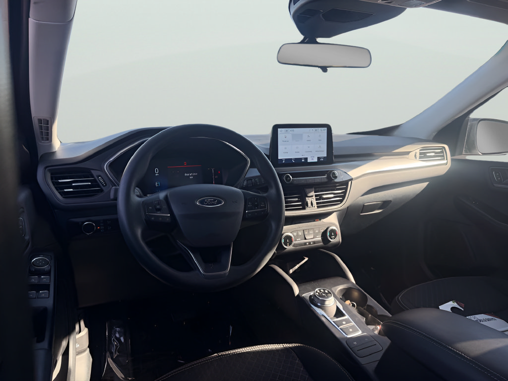 Certified 2025 Ford Escape Active AWD/4WD image 10