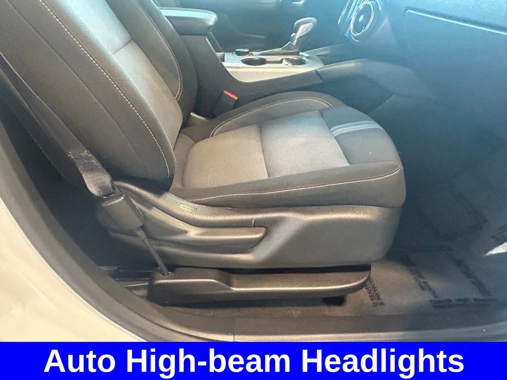 Used 2025 Chevrolet Blazer LT image 23