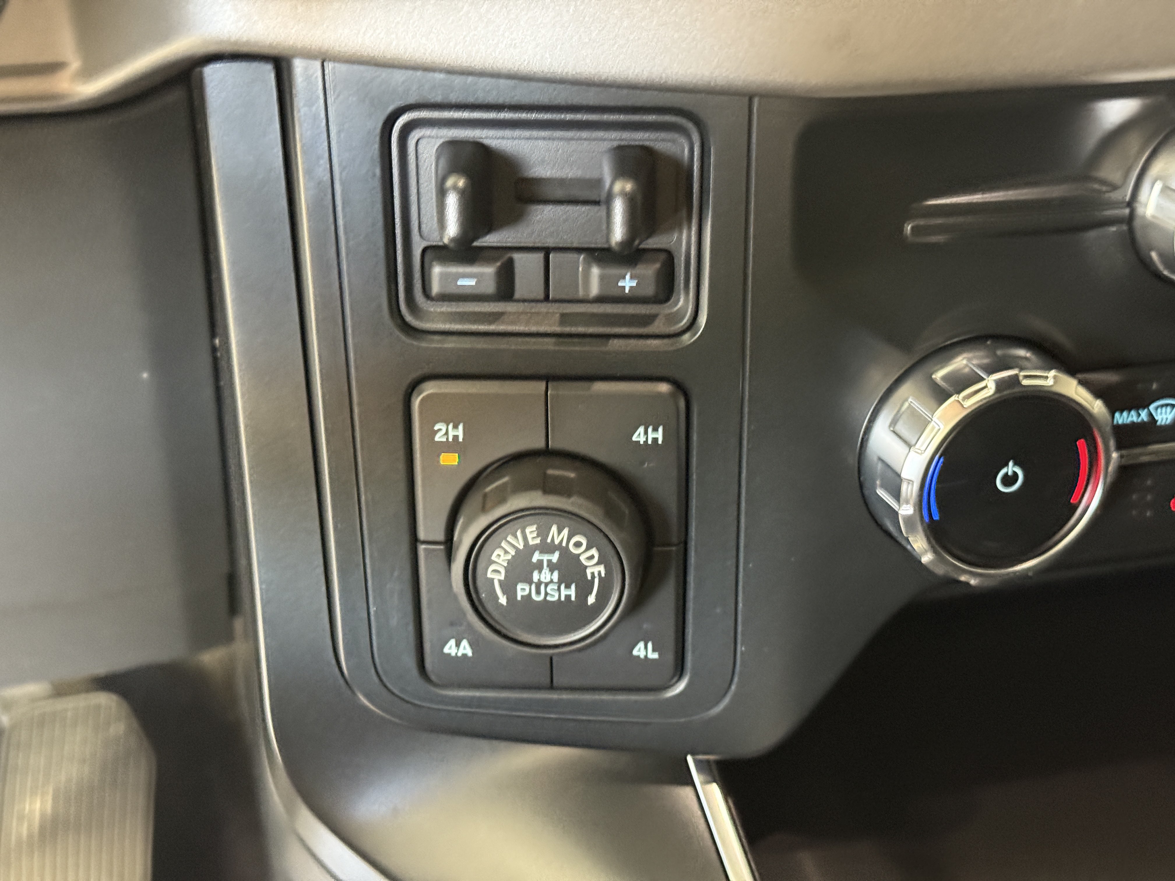 Certified 2022 Ford F150 Raptor w/ Convenience Package AWD/4WD image 20