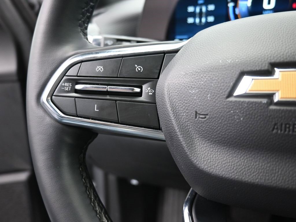 Used 2025 Chevrolet Equinox LT image 6