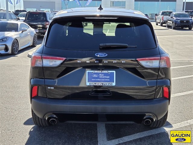 Certified 2022 Ford Escape SE w/ SE Sport Appearance Package image 4