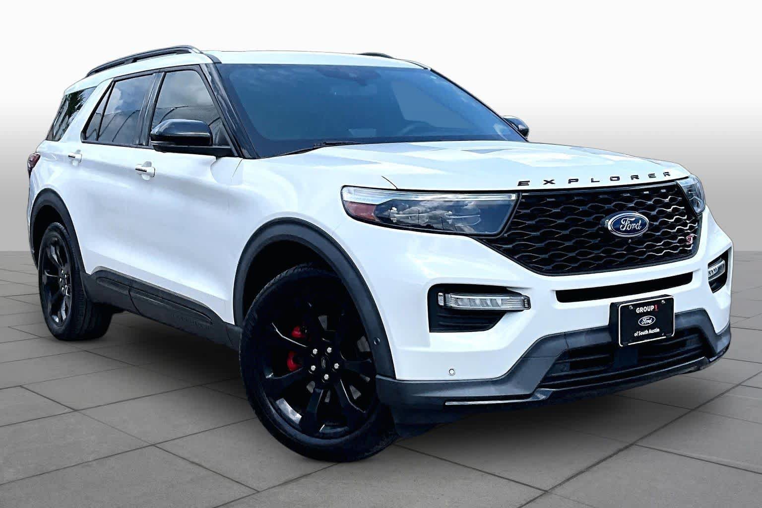 Certified 2021 Ford Explorer ST w/ Equipment Group 401A AWD/4WD image 3