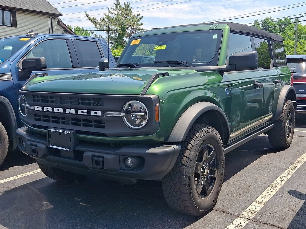 Certified 2023 Ford Bronco Black Diamond AWD/4WD image 3