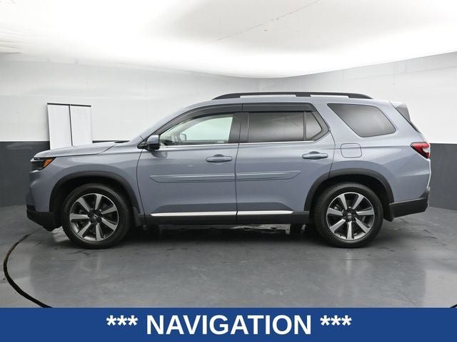 Used 2023 Honda Pilot Elite image 7