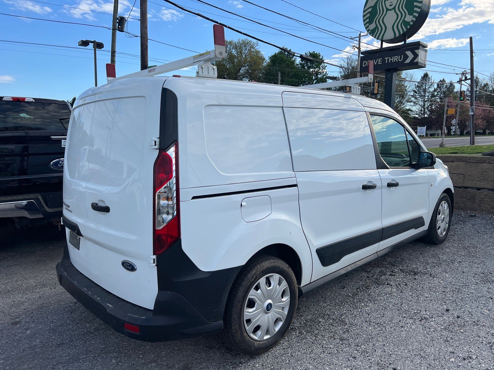 Certified 2020 Ford Transit Connect XL image 3