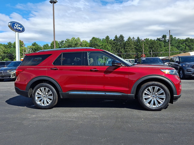 Certified 2024 Ford Explorer Limited w/ Limited Technology Package AWD/4WD image 7