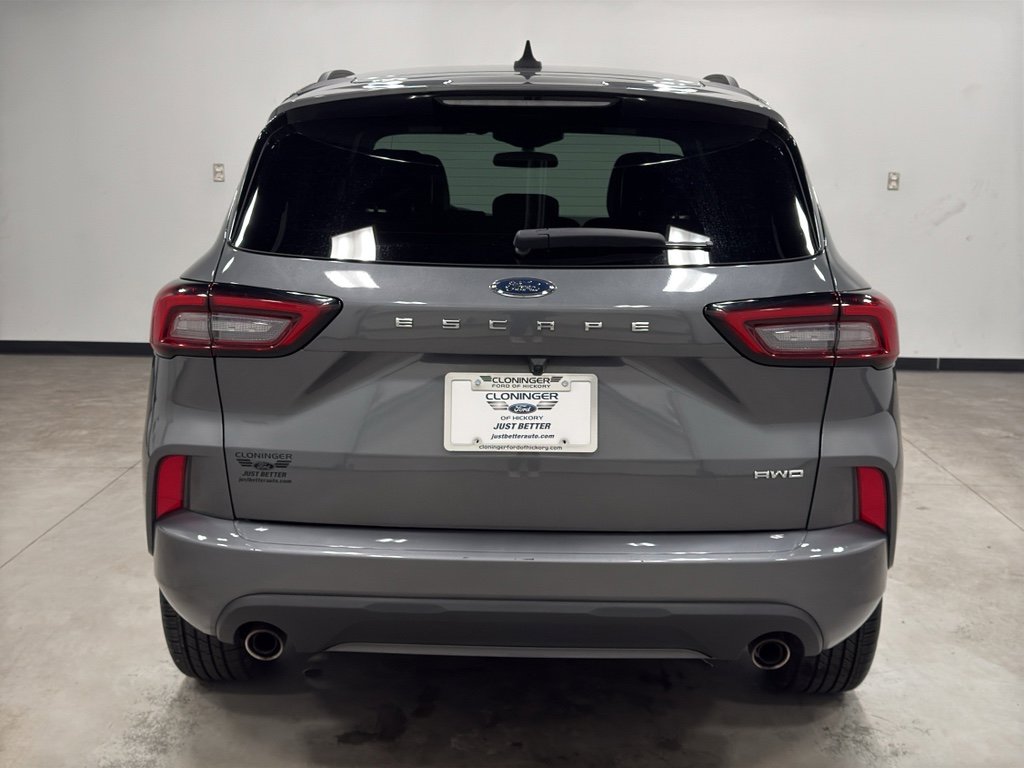 Certified 2024 Ford Escape ST-Line image 7