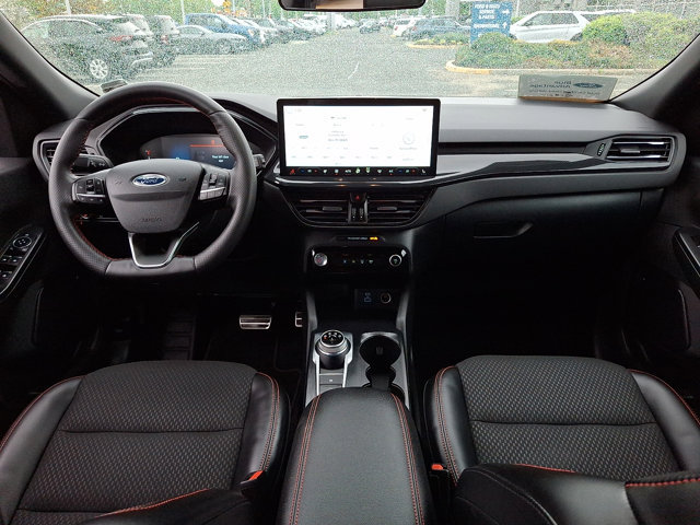 Certified 2023 Ford Escape ST-Line w/ Tech Pack #1 AWD/4WD image 15