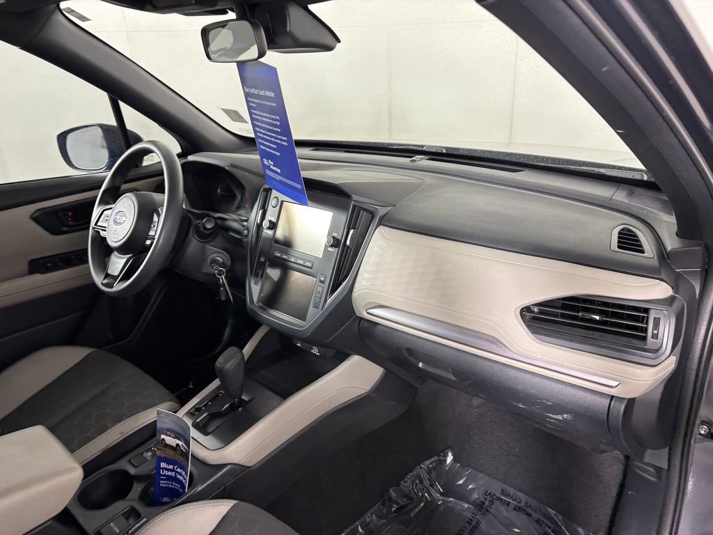 Used 2025 Subaru Forester AWD/4WD image 31