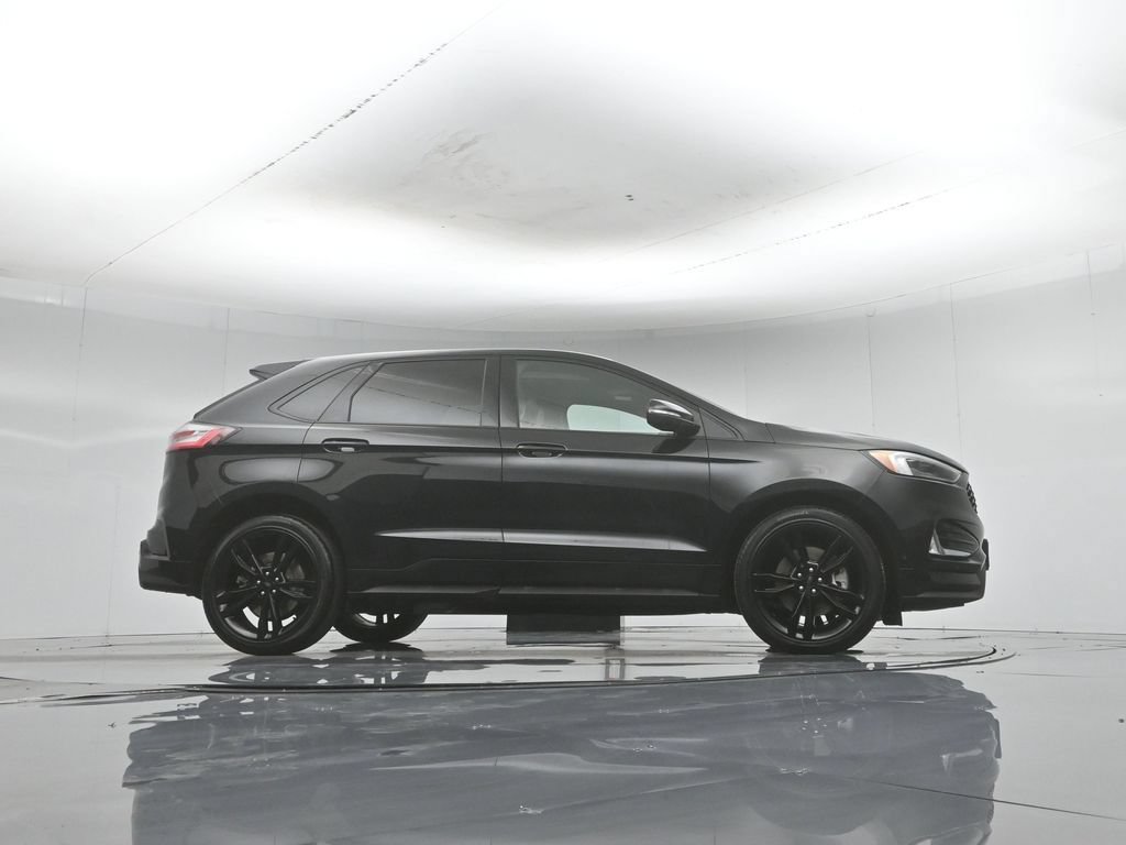 Certified 2019 Ford Edge ST w/ Equipment Group 401A AWD/4WD image 56