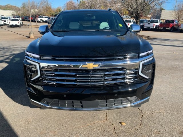 Used 2025 Chevrolet Tahoe Premier w/ Sun And Tow Package image 2