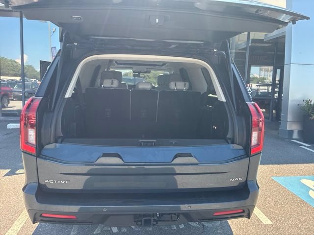 Certified 2025 Ford Expedition Max Active RWD image 12