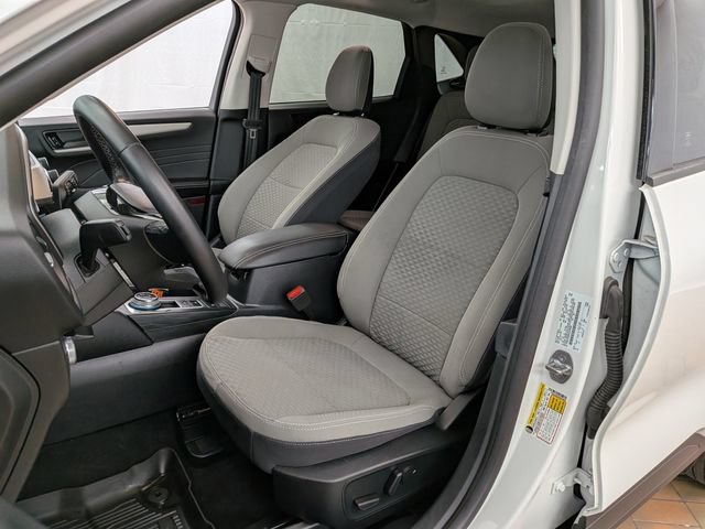 Certified 2022 Ford Escape SE w/ SE Sport Appearance Package AWD/4WD image 11