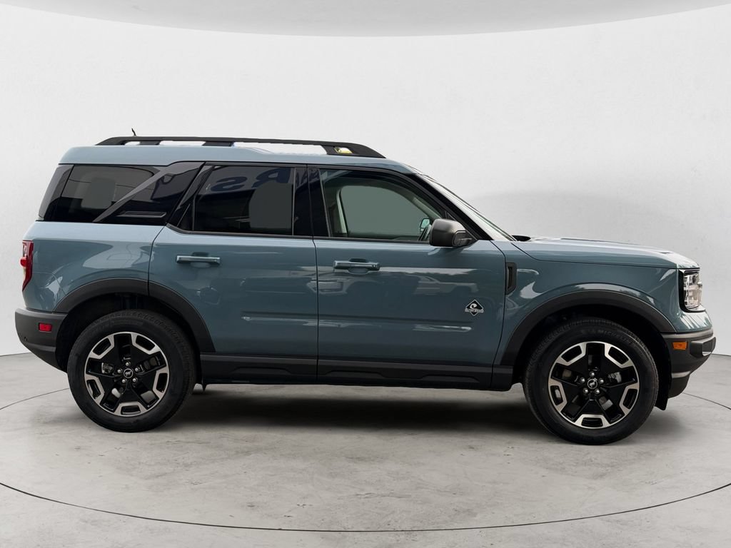 Certified 2023 Ford Bronco Sport Outer Banks w/ Tech Package AWD/4WD image 6