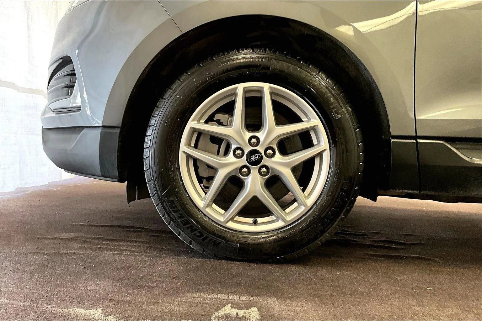 Certified 2024 Ford Edge SEL w/ Convenience Package image 8