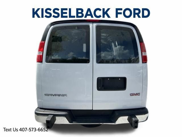 Used 2024 GMC Savana 2500 w/ Driver Convenience Package RWD image 4