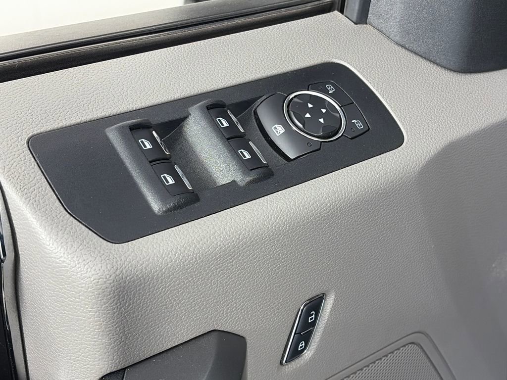 Certified 2017 Ford F150 XLT AWD/4WD image 23