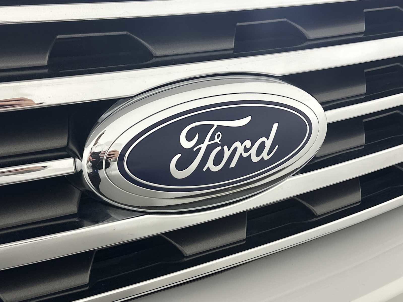 Certified 2020 Ford Expedition XLT image 12