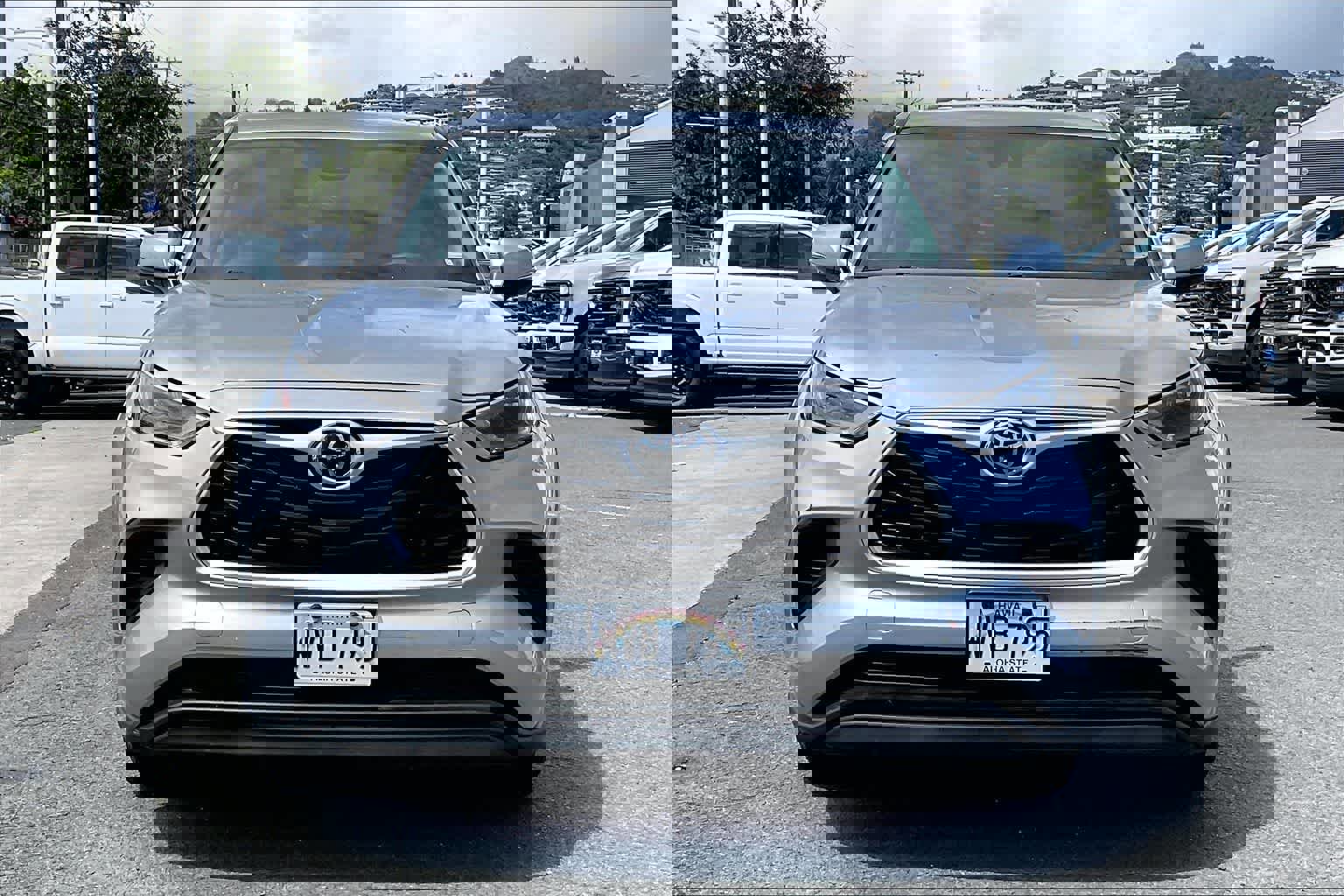 Used 2023 Toyota Highlander L FWD image 7