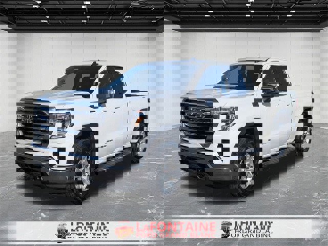 Used 2020 GMC Sierra 1500 SLE w/ SLE Value Package image 7