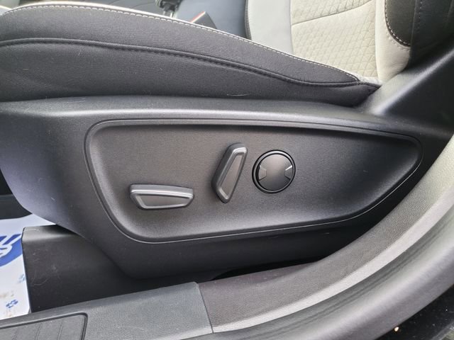 Certified 2023 Ford Escape Active w/ Tech Pack #2 image 7