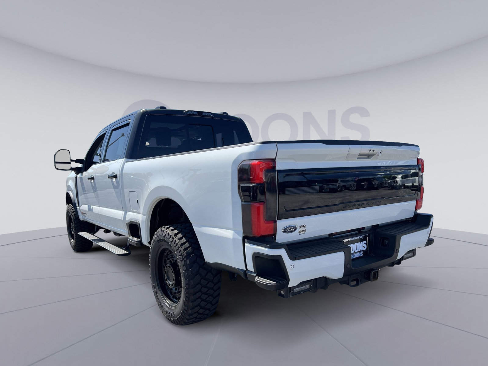 Certified 2024 Ford F350 Limited w/ FX4 Off-Road Package AWD/4WD image 14