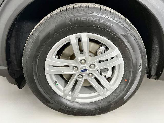 Certified 2023 Ford Explorer XLT RWD image 8