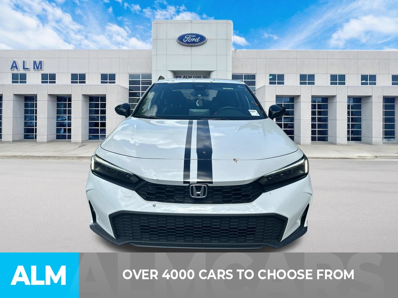Used 2025 Honda Civic Sport image 2