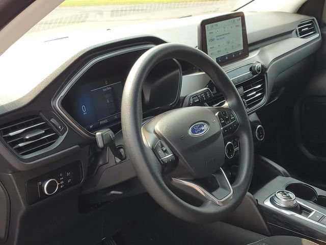 Certified 2025 Ford Escape Active AWD/4WD image 10
