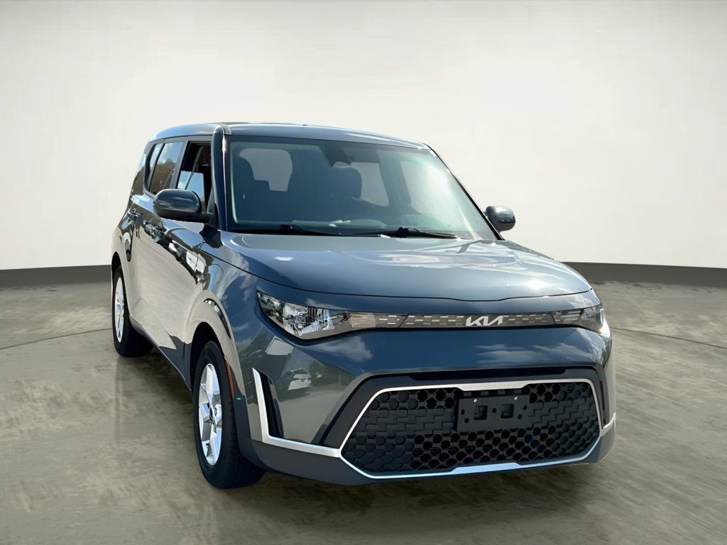 Used 2024 Kia Soul LX w/ Option Group 015 image 12