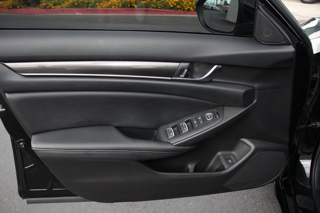 Used 2020 Honda Accord Sport image 22