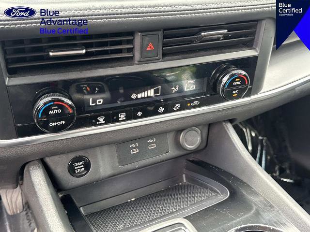 Used 2024 Nissan Rogue SV FWD image 25