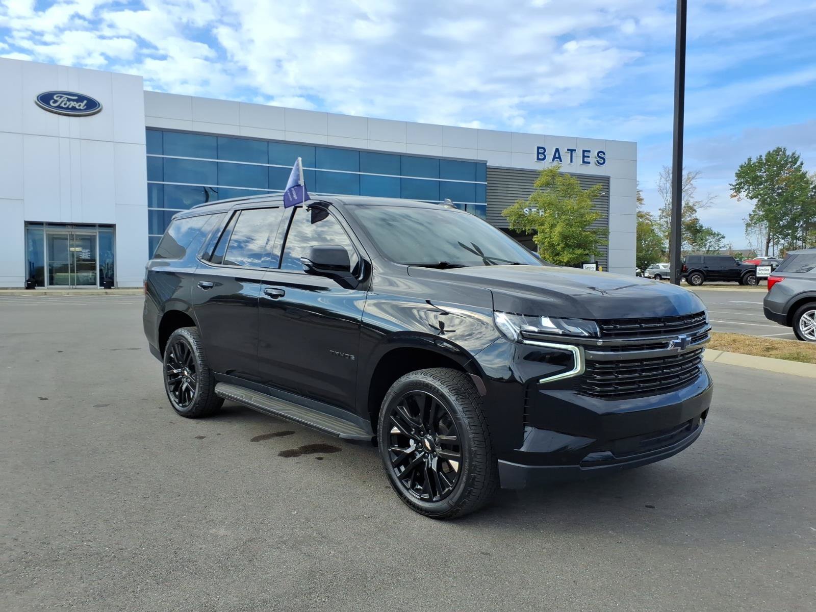 Used 2021 Chevrolet Tahoe RST w/ Luxury Package AWD/4WD image 1